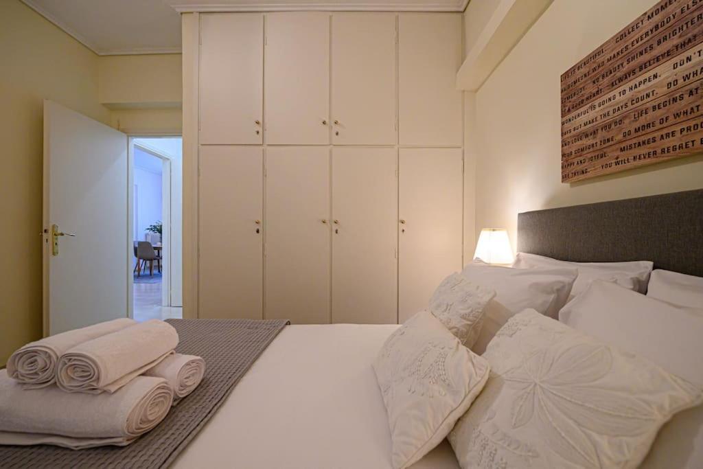 Anna'S Apartment Kalamata Dış mekan fotoğraf